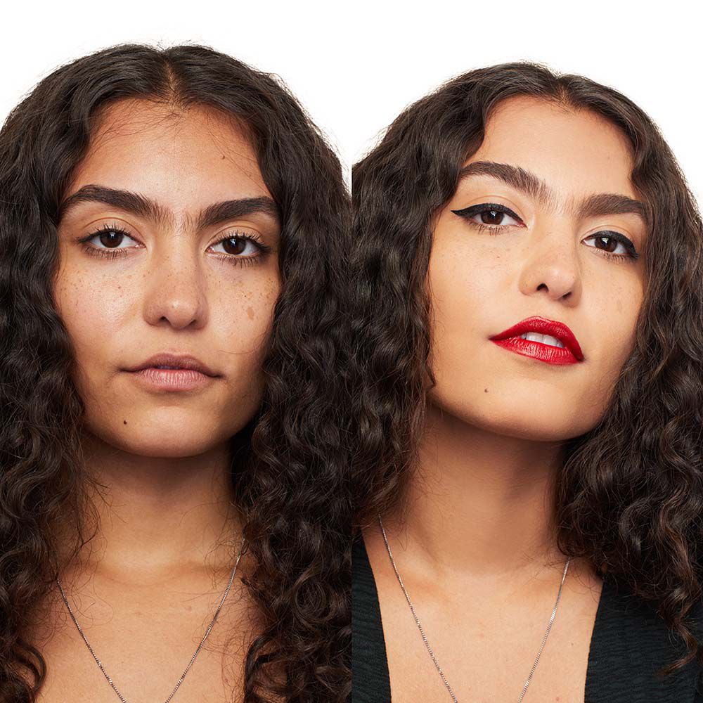 Stay Naked Weightless Liquid Foundation