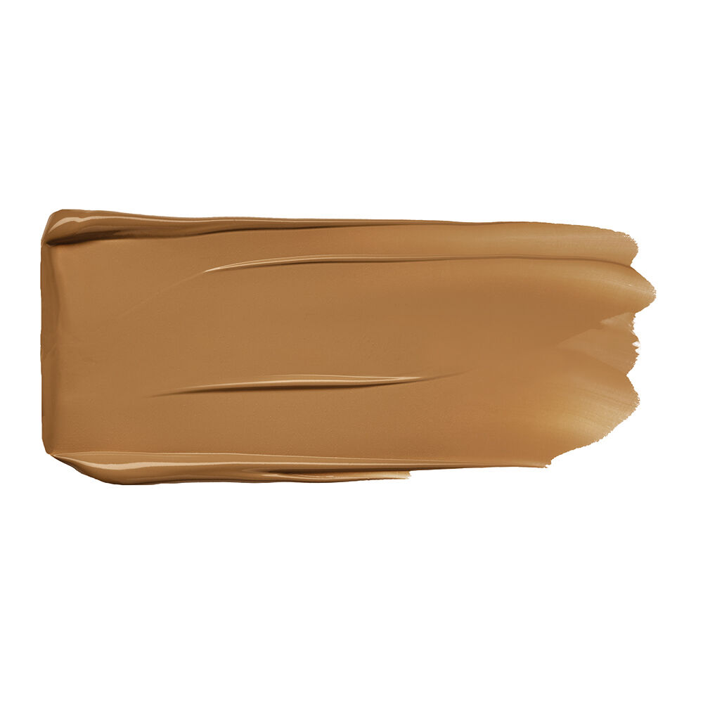 Stay Naked Weightless Liquid Foundation