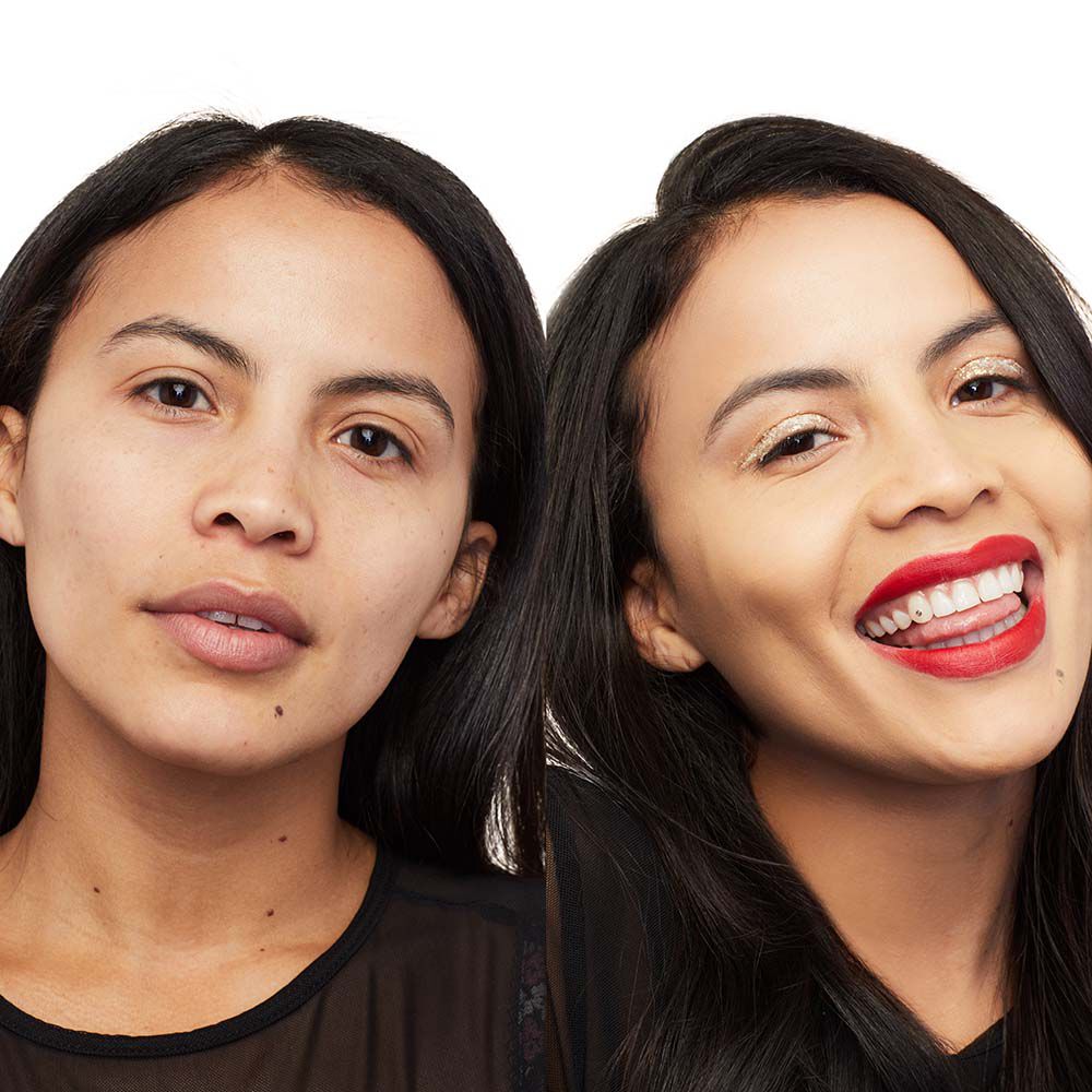Stay Naked Weightless Liquid Foundation