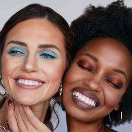 24/7 Eyeshadow Stick