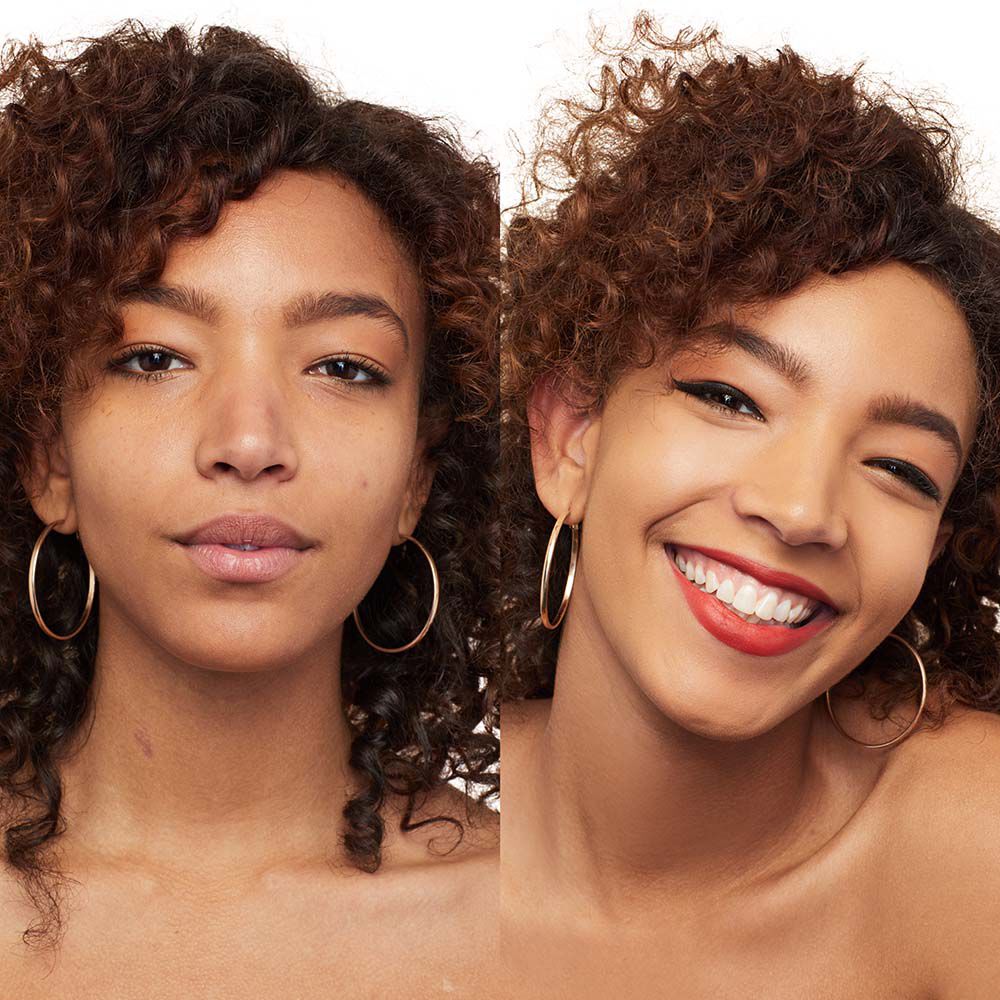 Stay Naked Weightless Liquid Foundation
