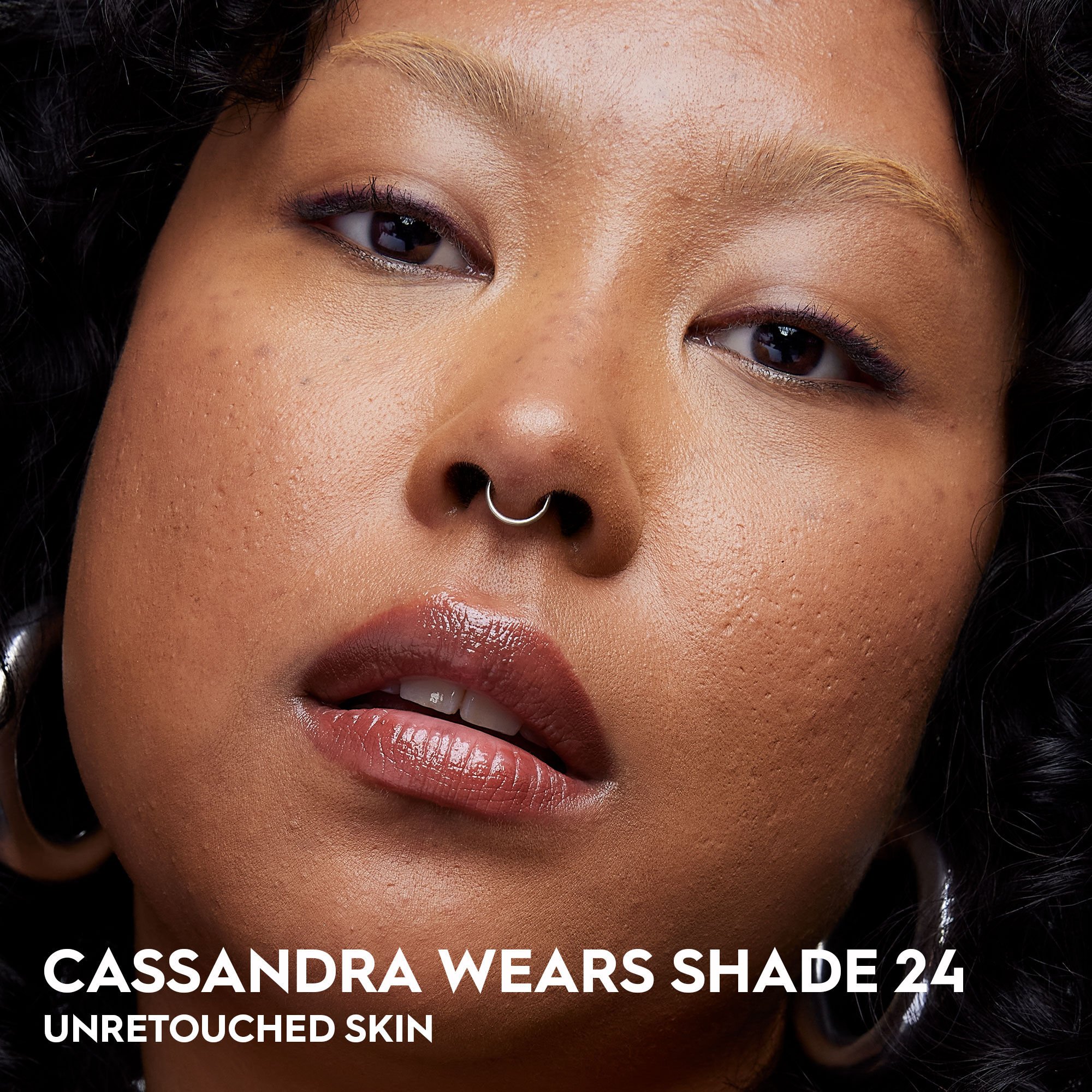 FACE BOND SELF-SETTING WATERPROOF FOUNDATION