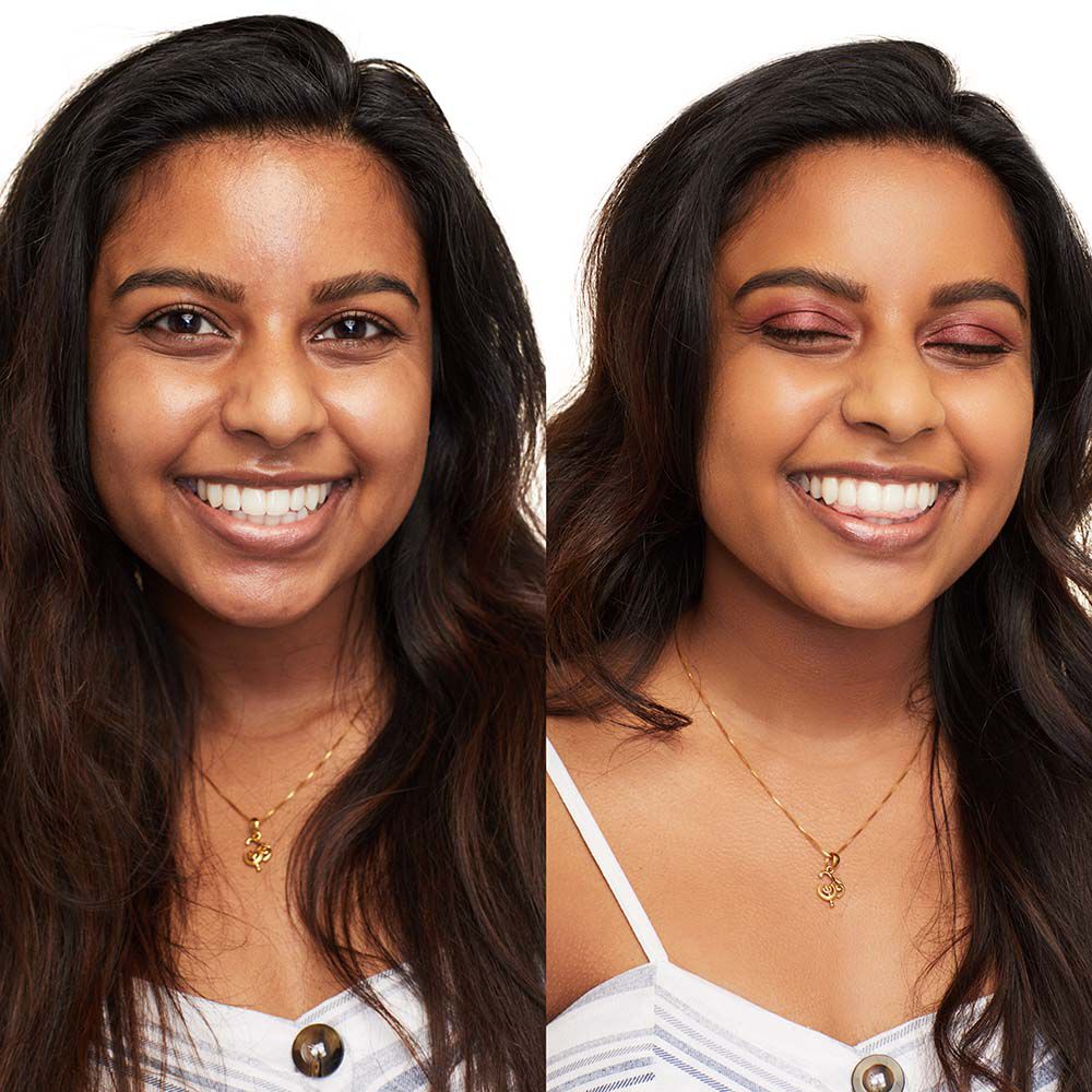 Stay Naked Weightless Liquid Foundation
