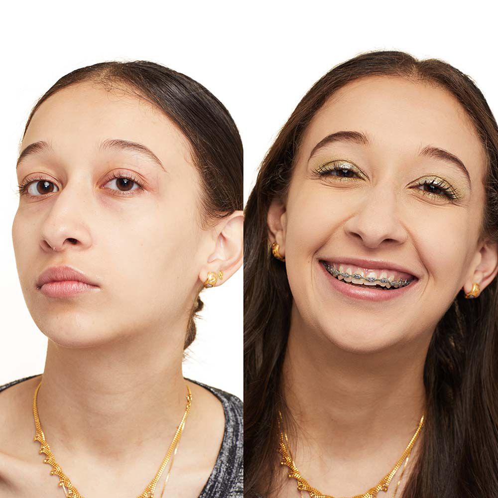 Stay Naked Weightless Liquid Foundation