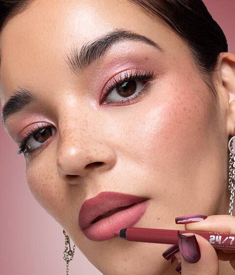 explore lip looks